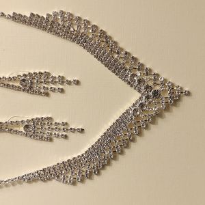 Gorgeous silver/rhinestone set